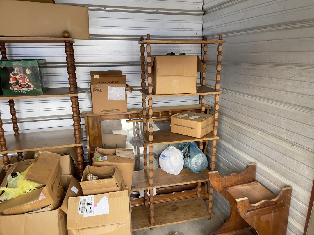 Storage Unit Auction in Bowling Green, KY at NextStor Storage Bowling